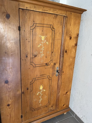Schöner alter bauernschrank - ,
