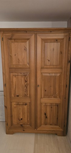 Bauernschrank